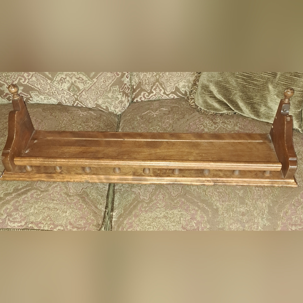 Ethan Allen Vintage 30" HeirloomMaple Wall Shelf with Plate Rack